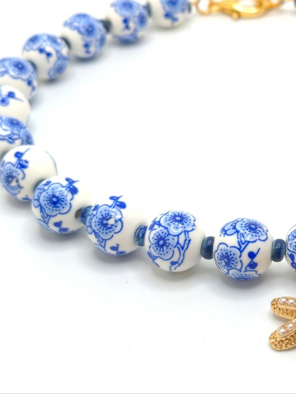 381MIDALANE Half & Half Gold & Ceramic Bead Choker - Picture 3 of 12